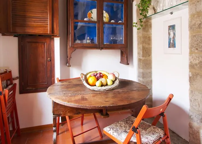 Borgo San Jacopo Apartment *